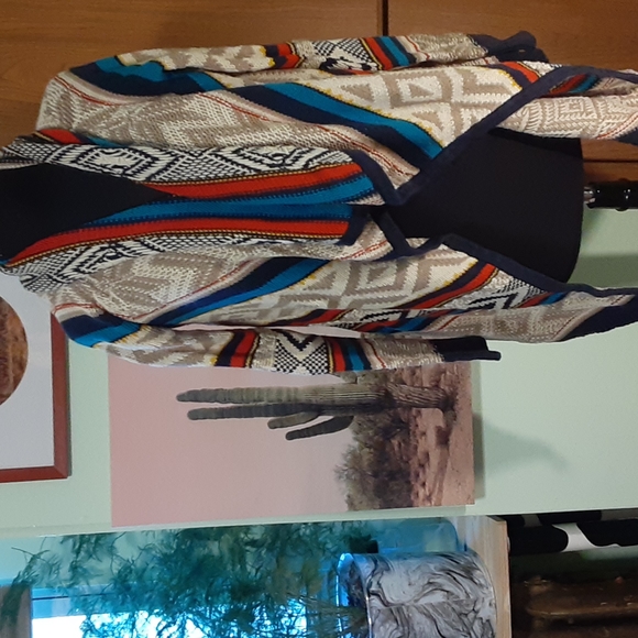 OLD NAVY| Long Thick Aztec Sweater - Picture 1 of 6